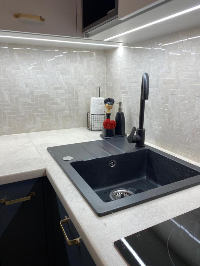 Apartament Emilian Apartment Варшава Екстериор снимка
